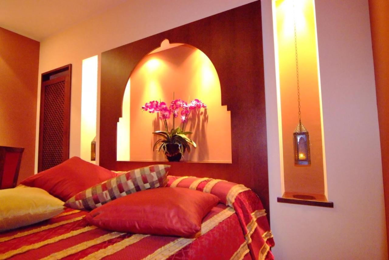 Design Suite Тирано Экстерьер фото