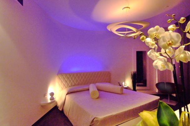Design Suite Тирано Экстерьер фото